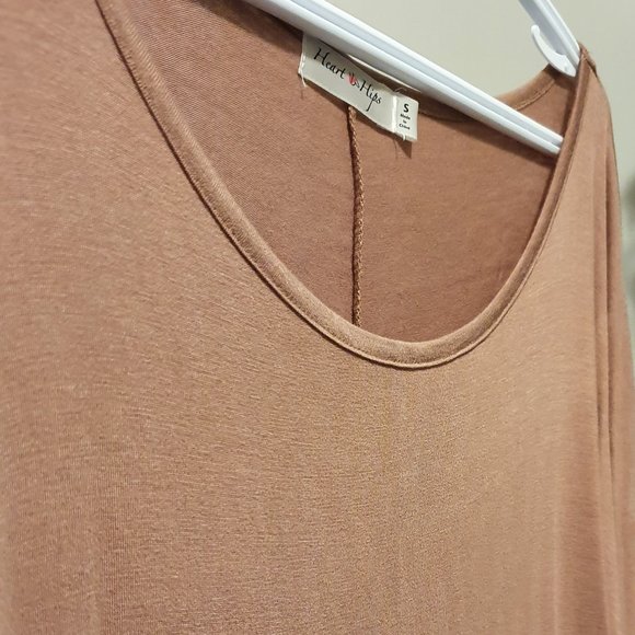 Dolman Off-The-Shoulder Shirt in Mushroom - Picture 6 of 6